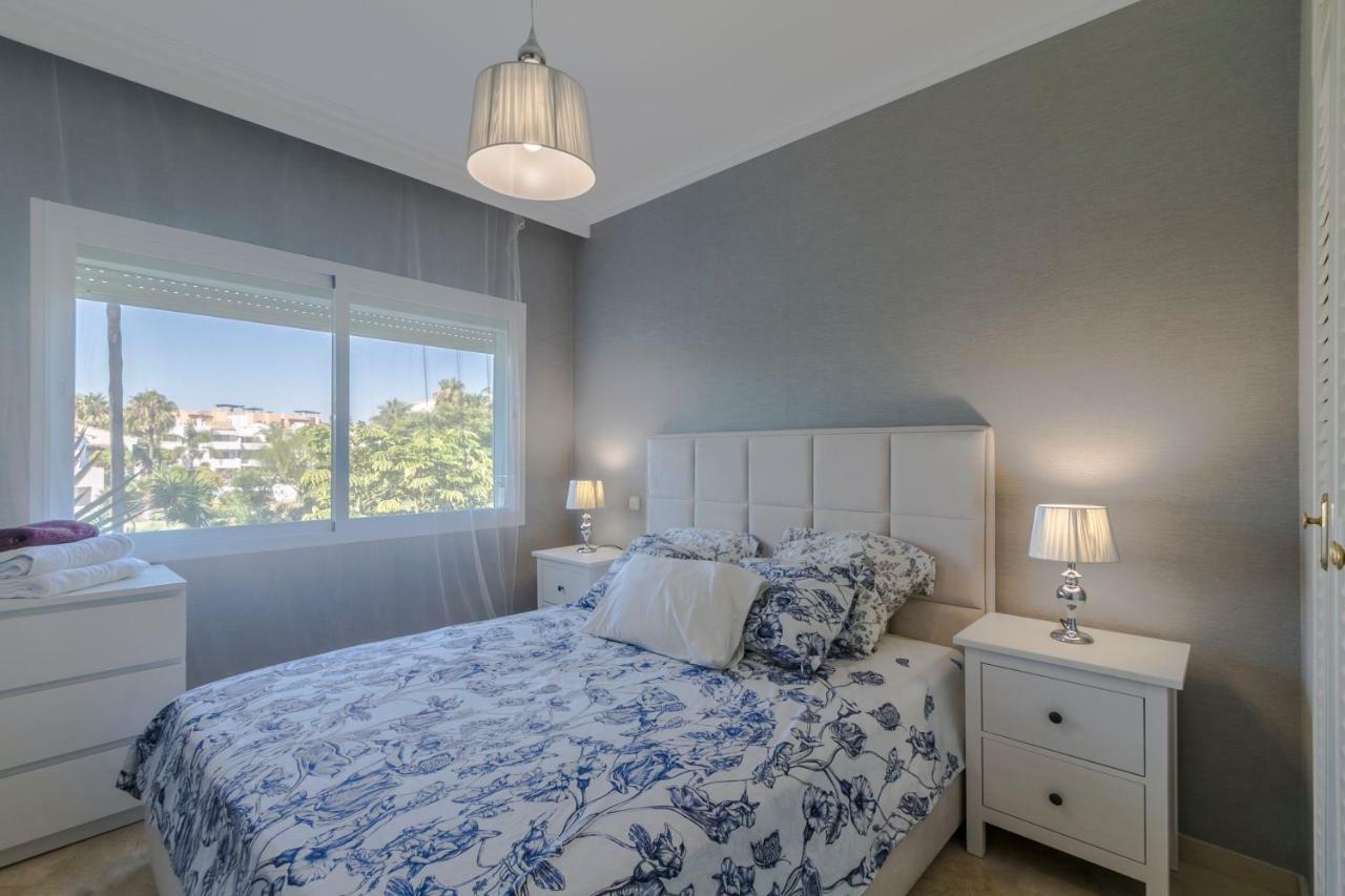 Costa Del Sol Beach Apartment Estepona Esterno foto